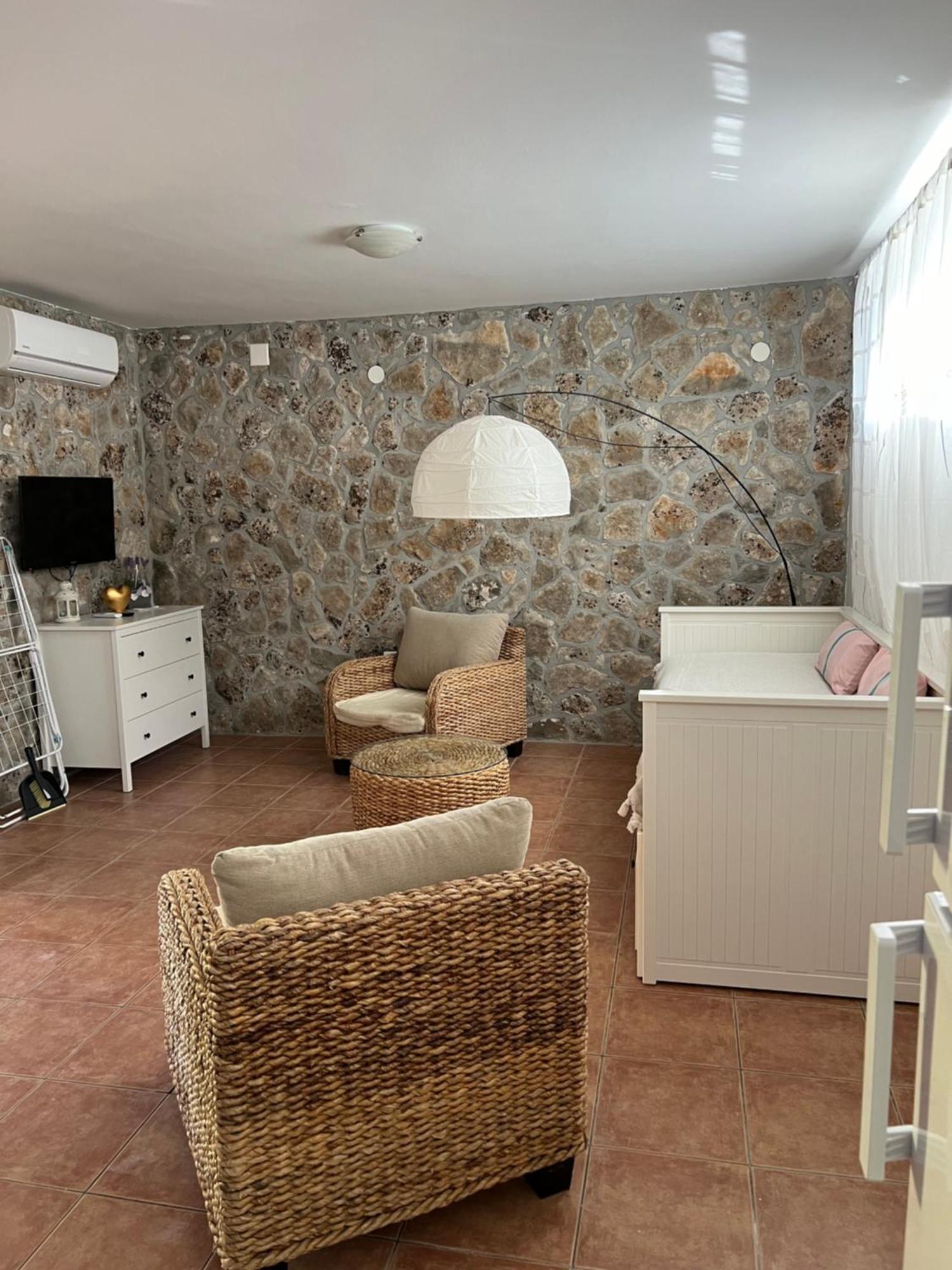 Apartmani Maksan 파코스탄 외부 사진
